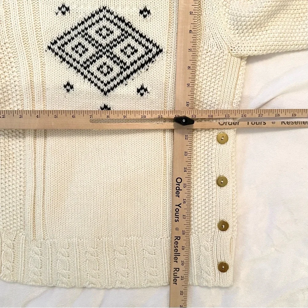 The Reeds J. Crew Turtleneck Cream Sweater Womens XS Gold Button Fair Isle Wool